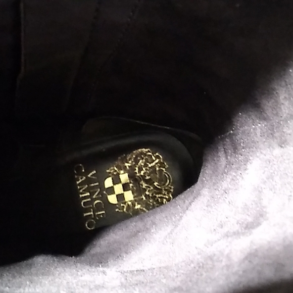 FLASH SALE! Vince Camuto Inside Zip Up Leather Boots W/Gold Hardware Sz.7M - Picture 14 of 16